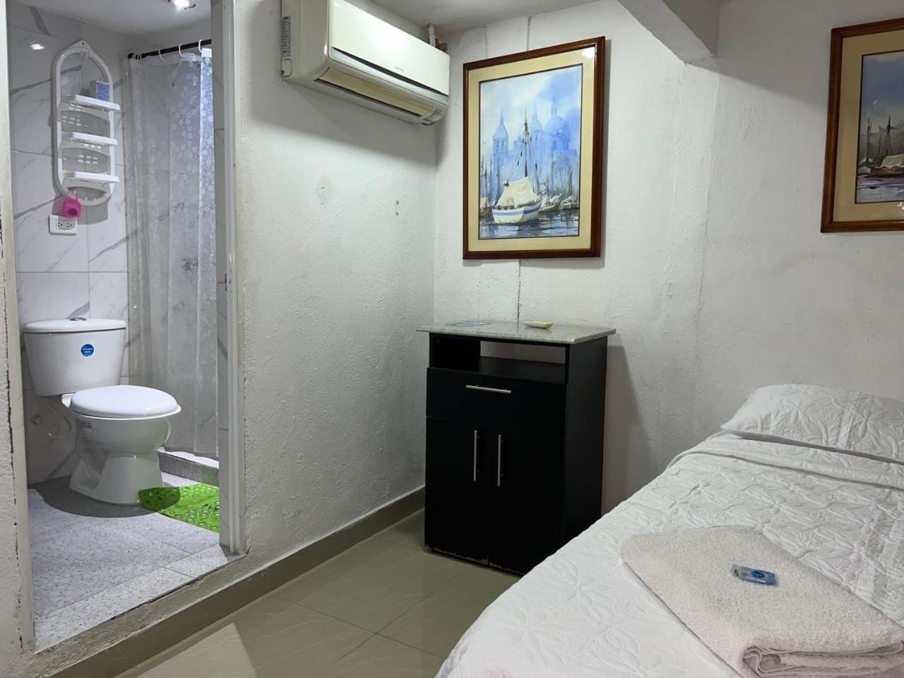 Hostal Casa De Las Americas Cartagena Exterior photo