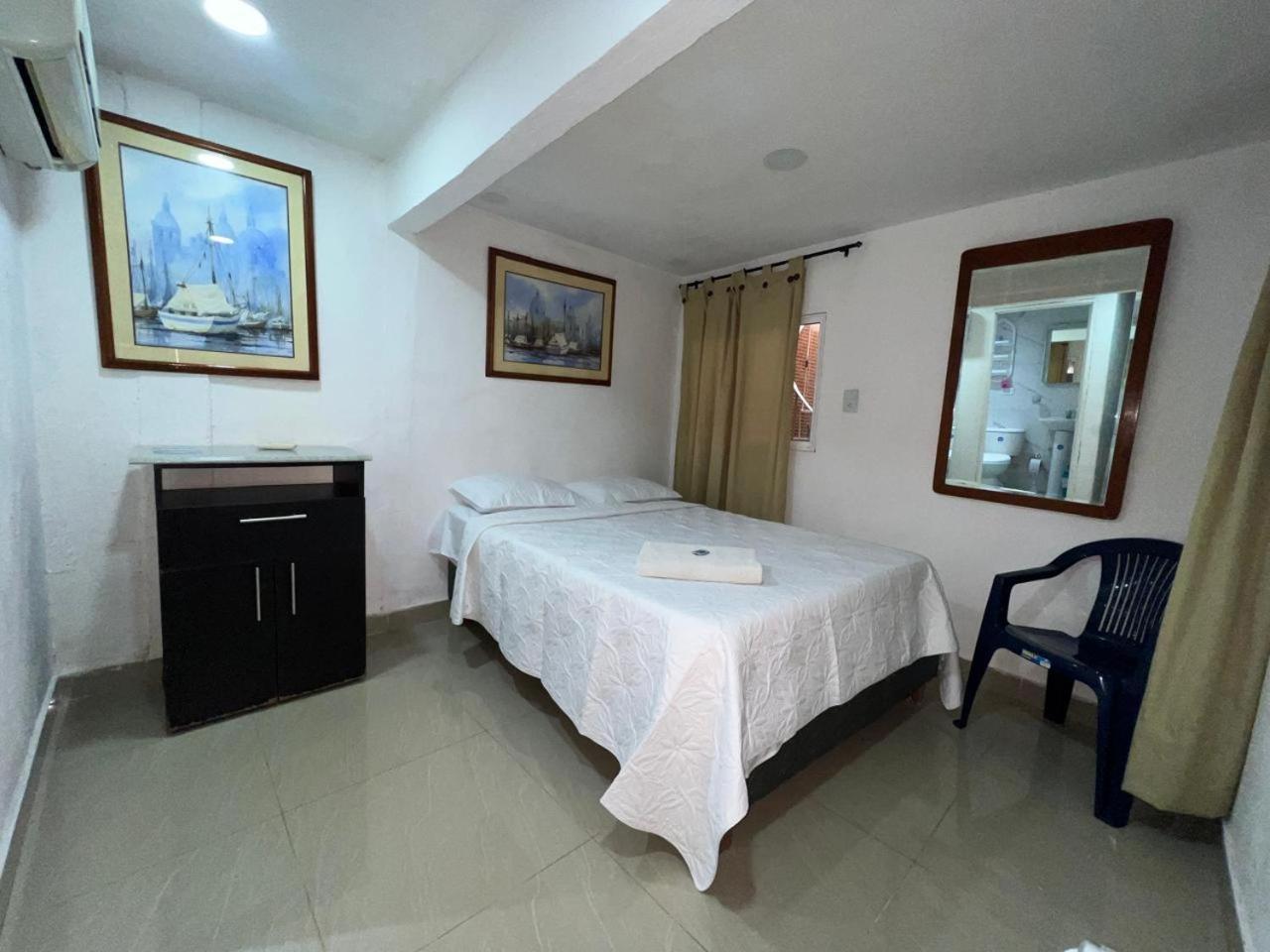 Hostal Casa De Las Americas Cartagena Exterior photo