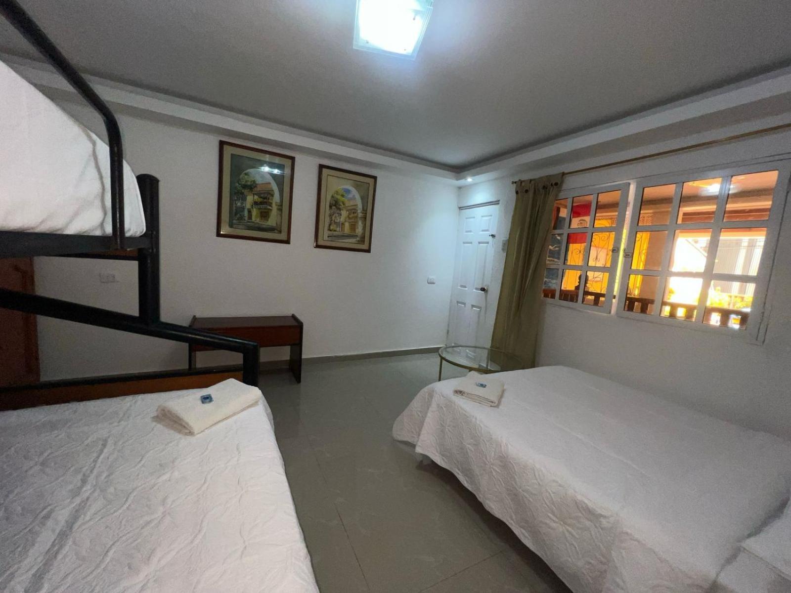 Hostal Casa De Las Americas Cartagena Exterior photo